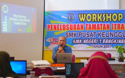 Workshop Penulusuran Tamatan (Tracer Study) SMK Pusat Keunggulan Tahun 2021